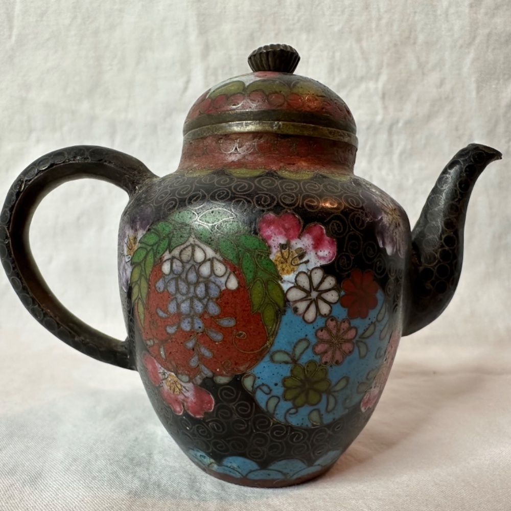 Unusual antique miniature Japanese cloisonné teapot, with 2 matching tea… - Picture 12 of 12